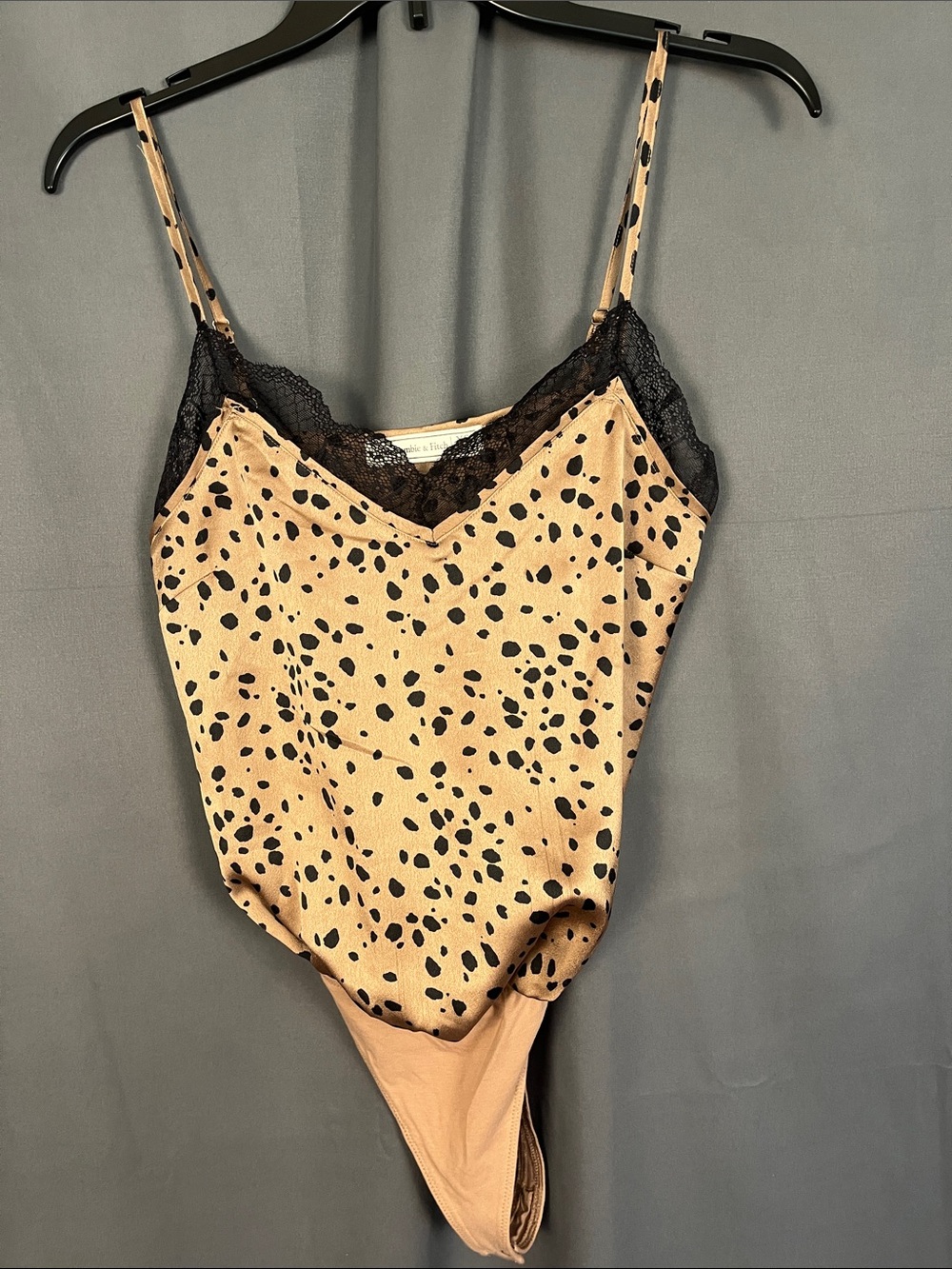 Abercrombie & Fitch Leopard-Print Lace Trim Chemise - Beige/Black
